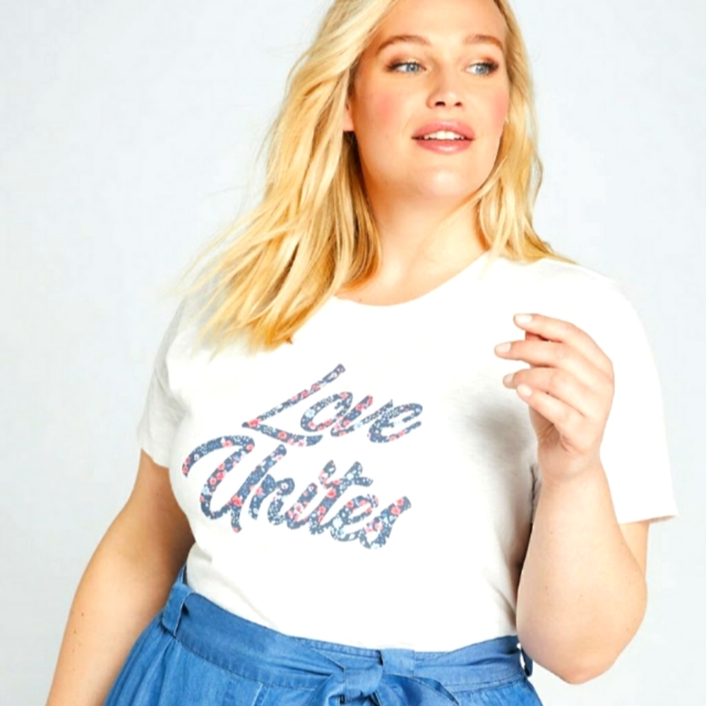 Lane Bryant graphic tee "Love Unites" 26 28